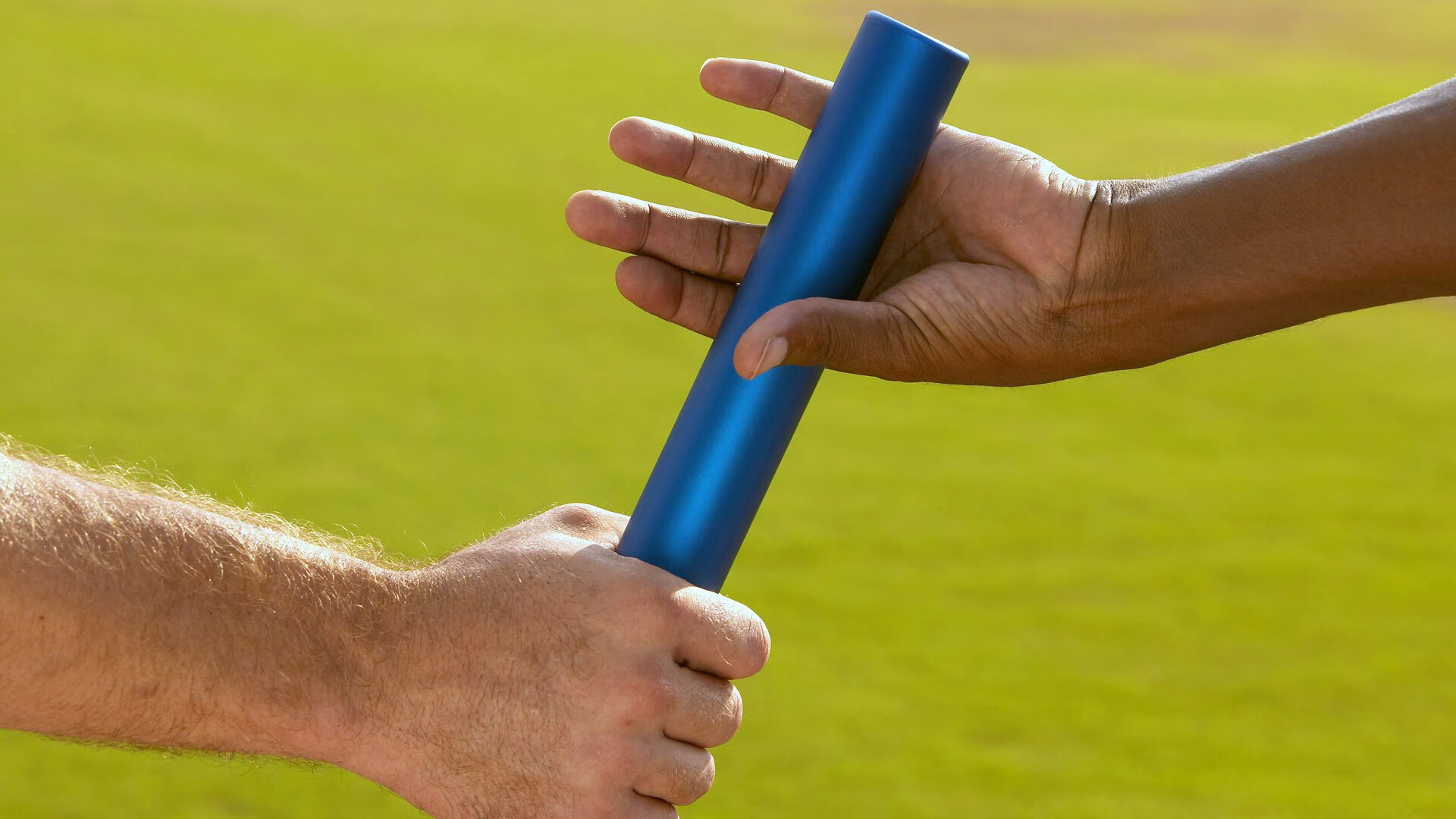 全国田径大奖赛女子1500米决赛 山东选手最后200米甩开对手轻松摘金，2020全国田径锦标赛1500米决赛